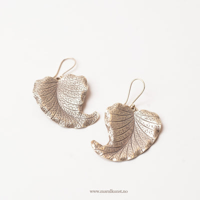 Leaf Dangle Drop Earrings in Silver - Maral Kunst Jewelry