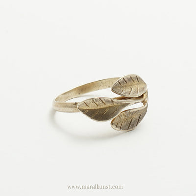 Life Cycle Leaves Silver Ring - Maral Kunst Jewelry