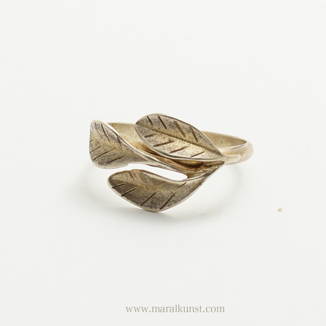Life Cycle Leaves Silver Ring - Maral Kunst Jewelry
