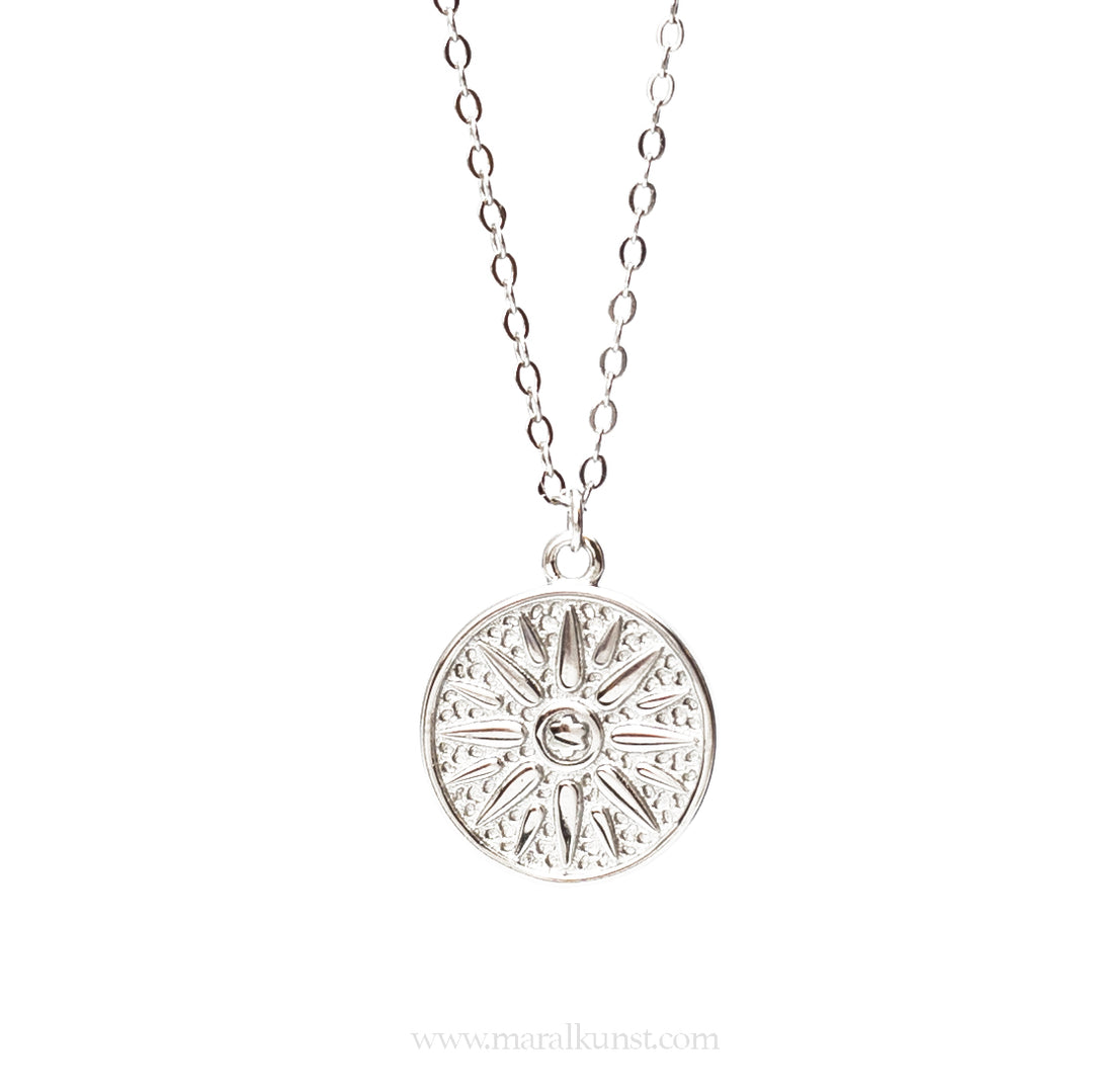 Maral 925 Silver sun necklace
