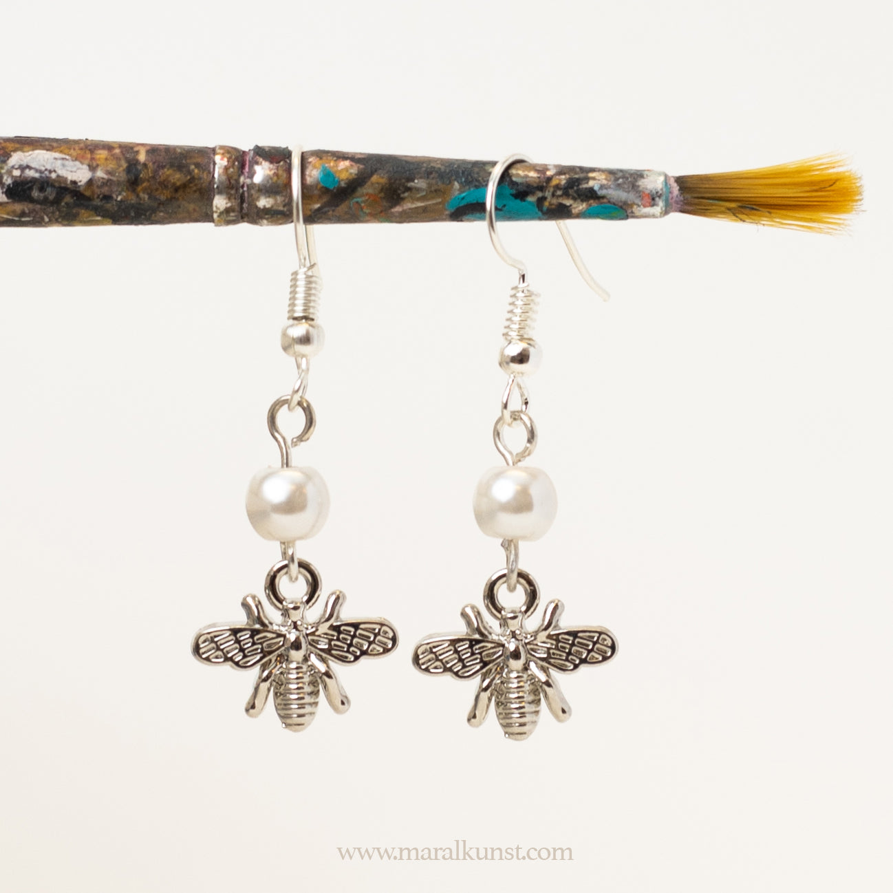 pearl and bee earrings