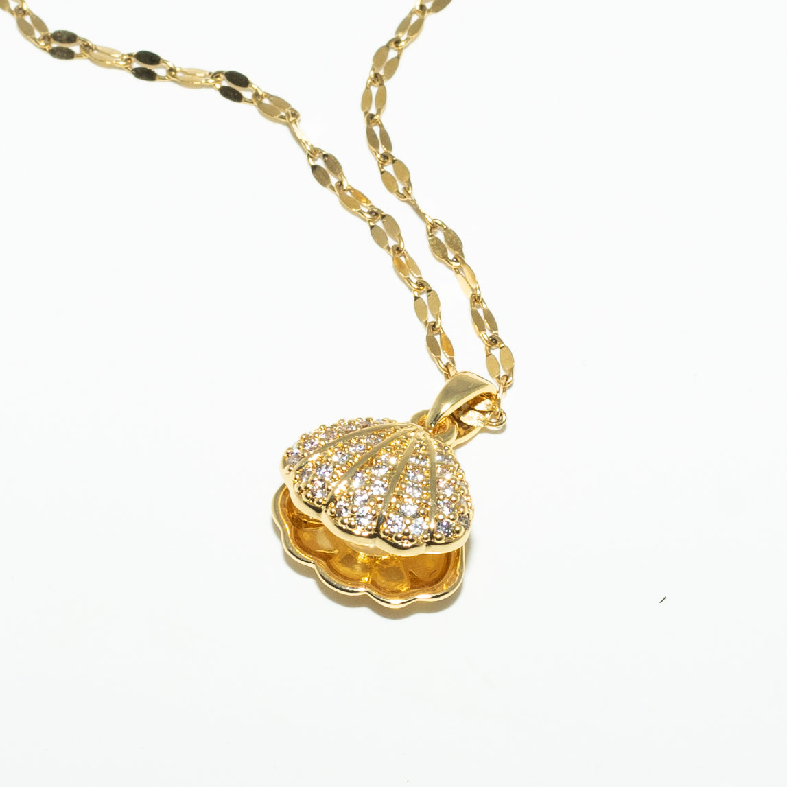 Pearl Shell Gold Plated Necklace
