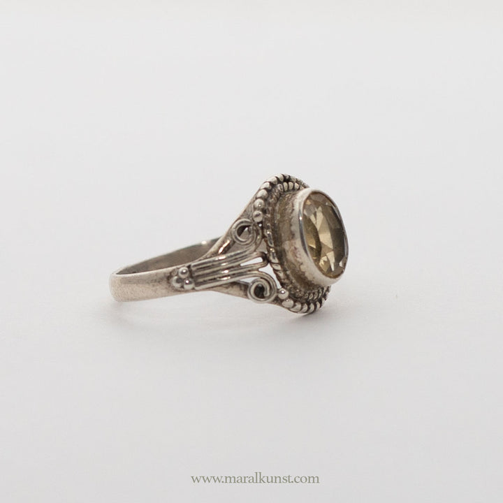 Tibetan Oval Citron stone silver ring