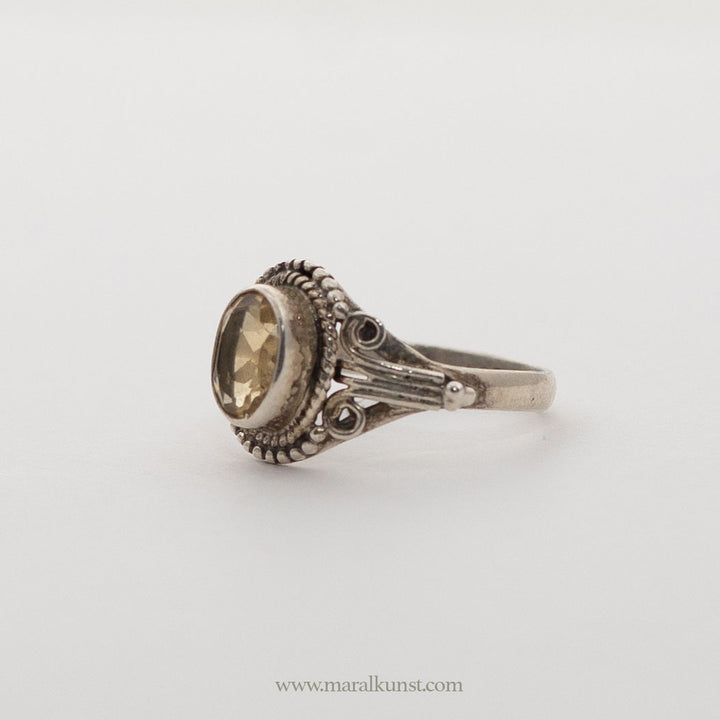 Tibetan Oval Citron stone silver ring