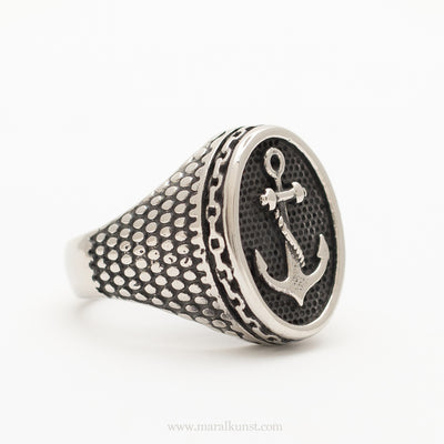 Anchor stainless steel signet ring