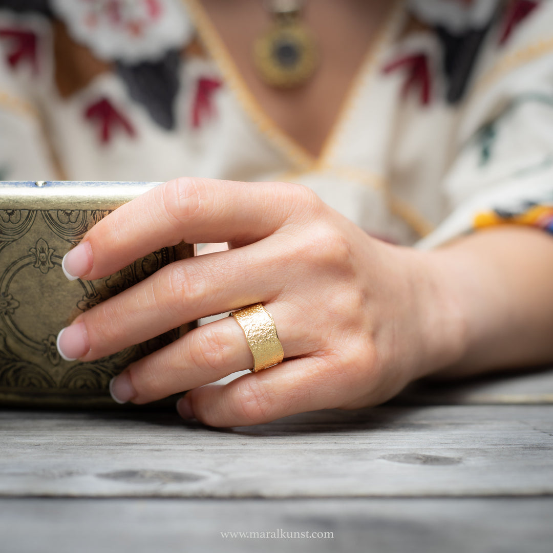 Indian Thick gold plated brass band ring
