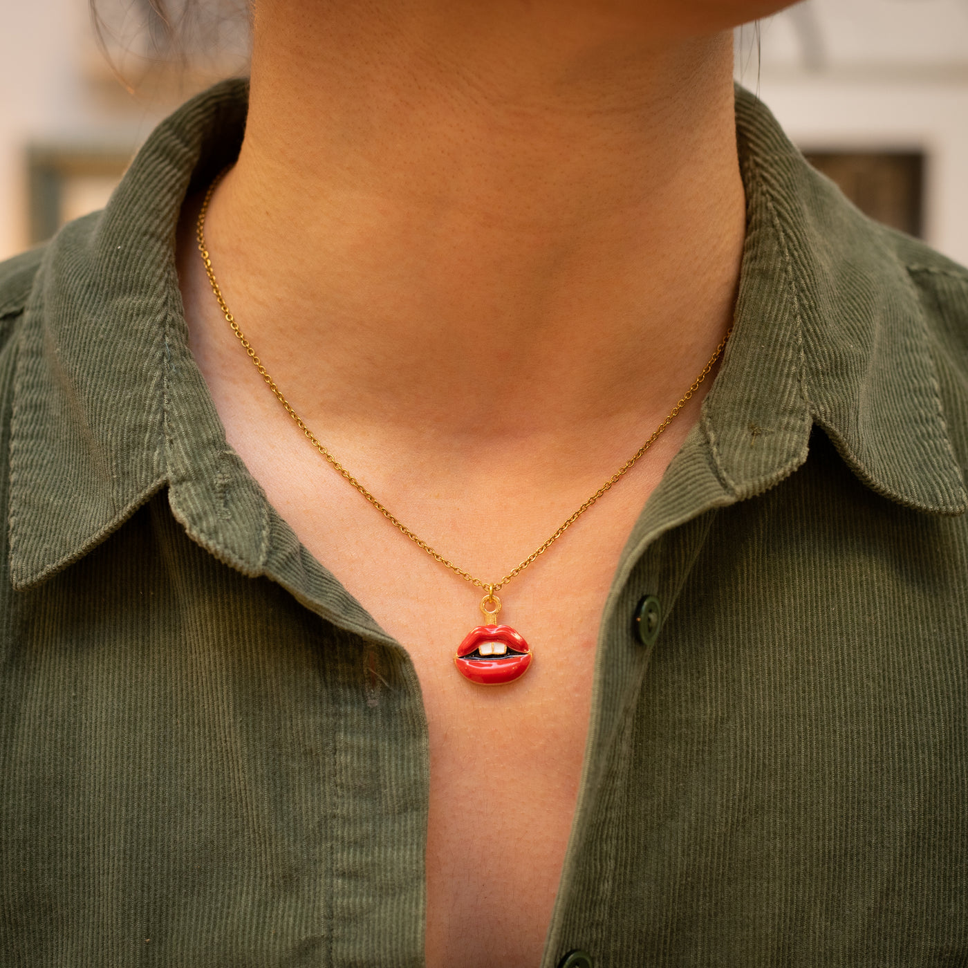 Red Lips Necklace