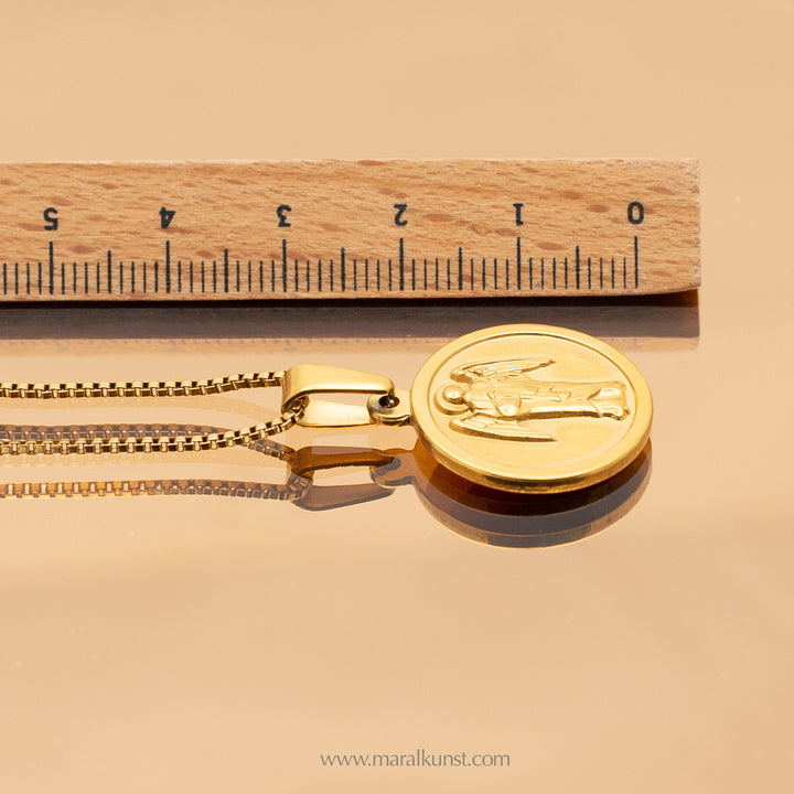 Mary Necklace