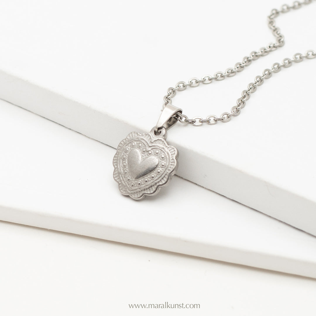 Heart charm pendant stainless steel necklace