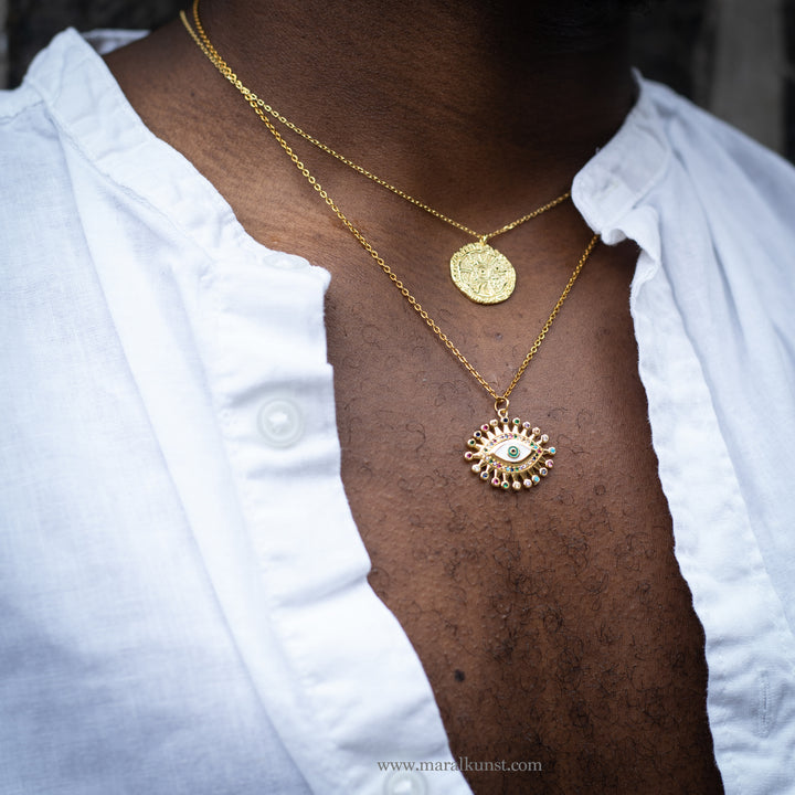 Soluna Medallion Necklace | Dual-Sided Sun & Moon Pendant (Silver & Gold Plated)