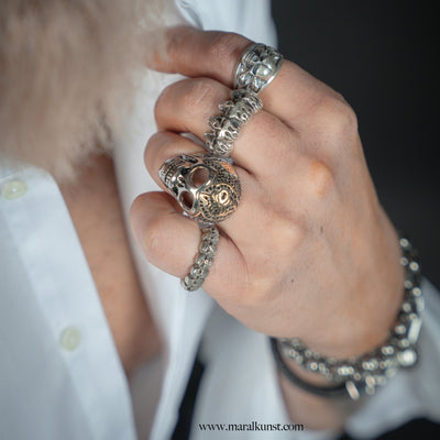 Many Skull Ring in Silver - Maral Kunst Jewelry