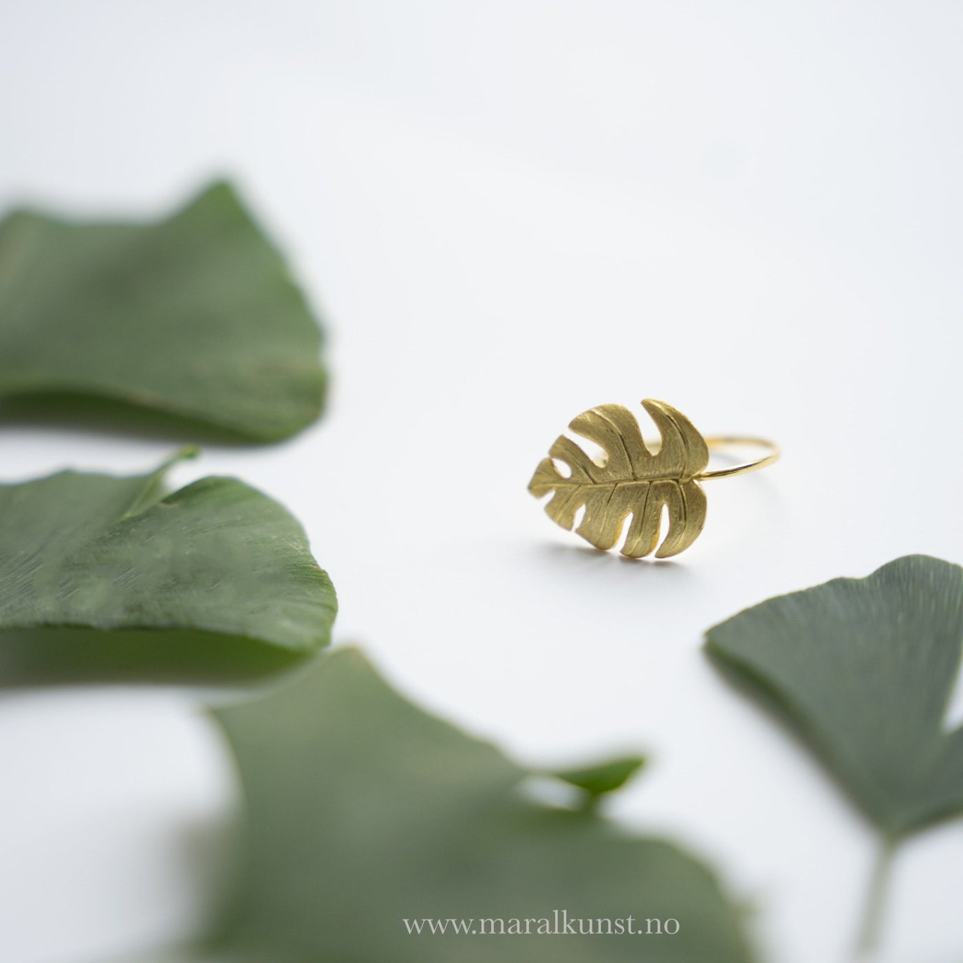 Monstera Silver Ring - Maral Kunst Jewelry