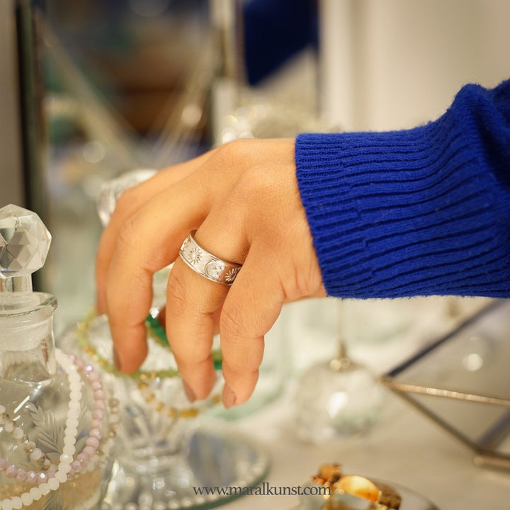 Moon And Sun Band Ring - Maral Kunst Jewelry