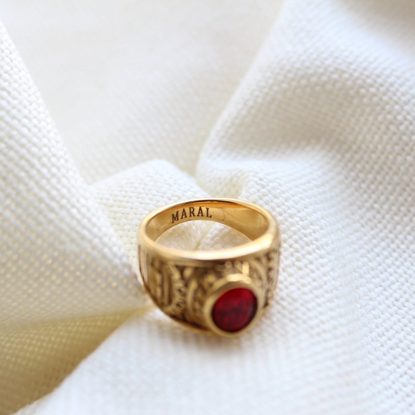 Red Cubic Zirconia Ring in Gold - Maral Kunst Jewelry