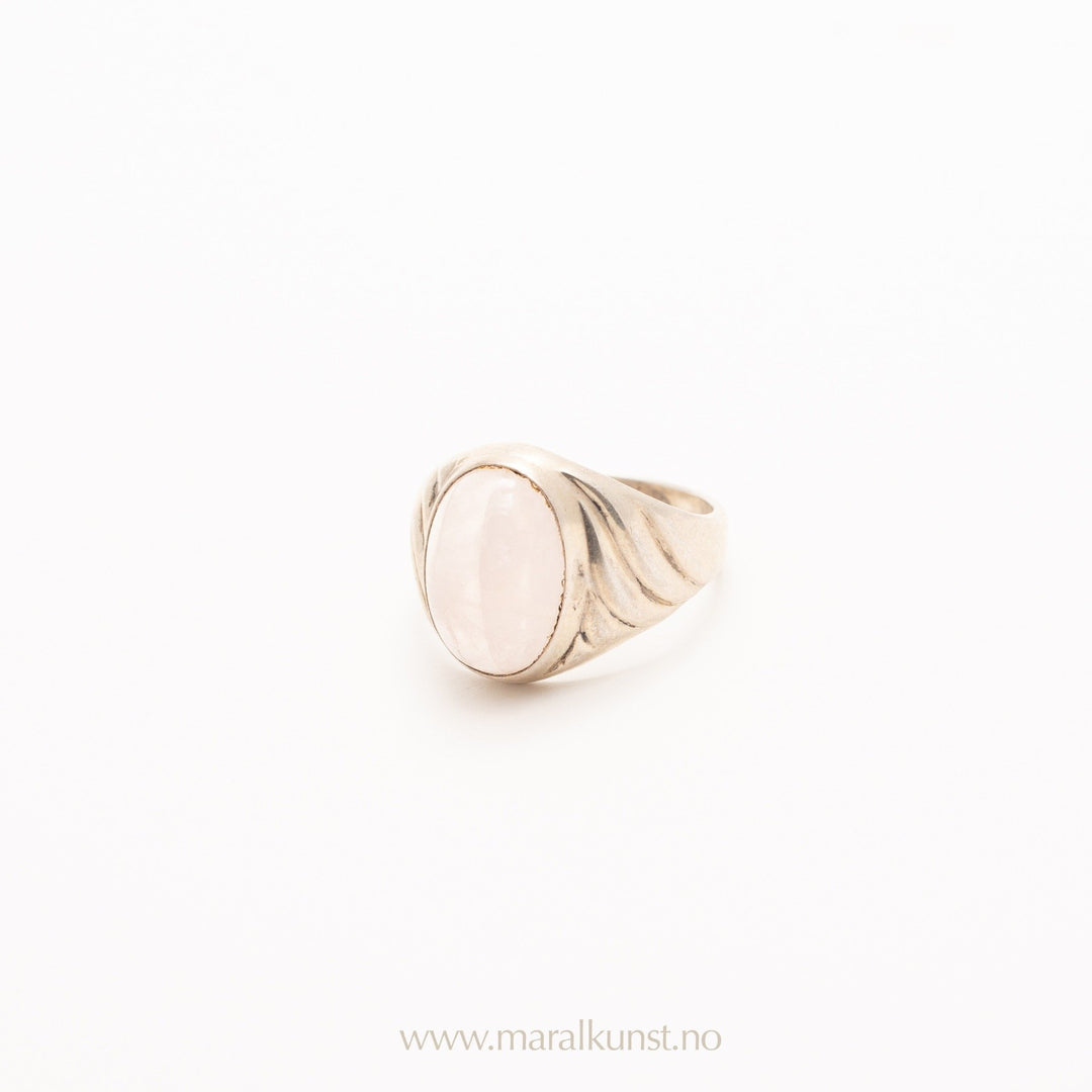 New Stone Ring in Silver - Maral Kunst Jewelry