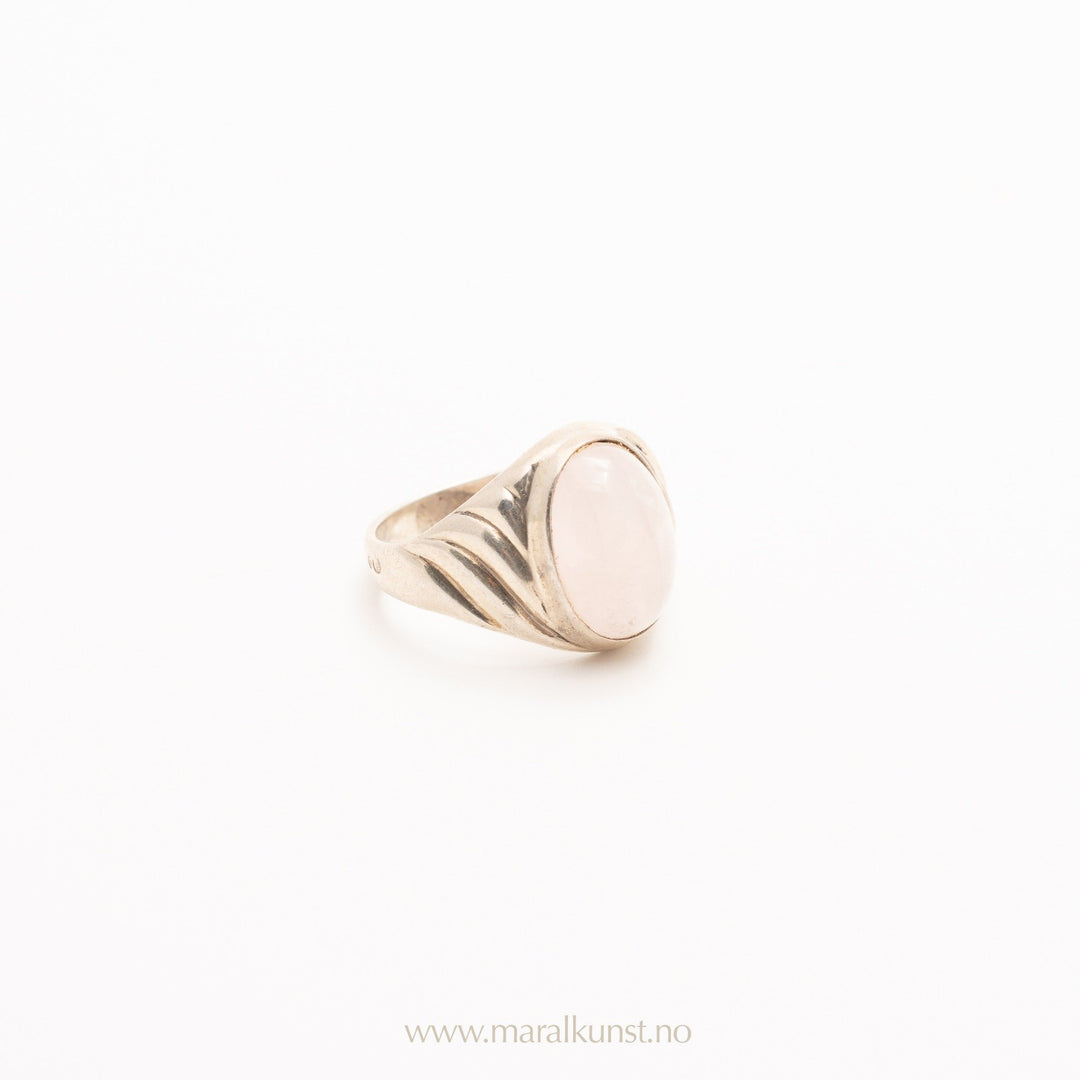 New Stone Ring in Silver - Maral Kunst Jewelry