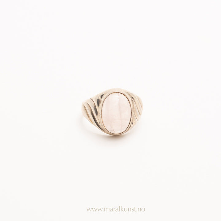 New Stone Ring in Silver - Maral Kunst Jewelry