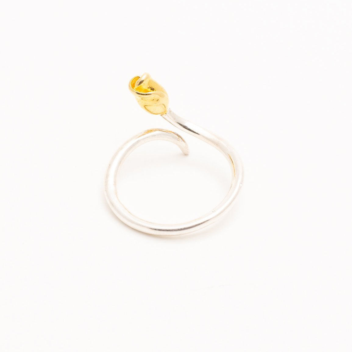 Minimalist Tulip Ring in 925 Silver