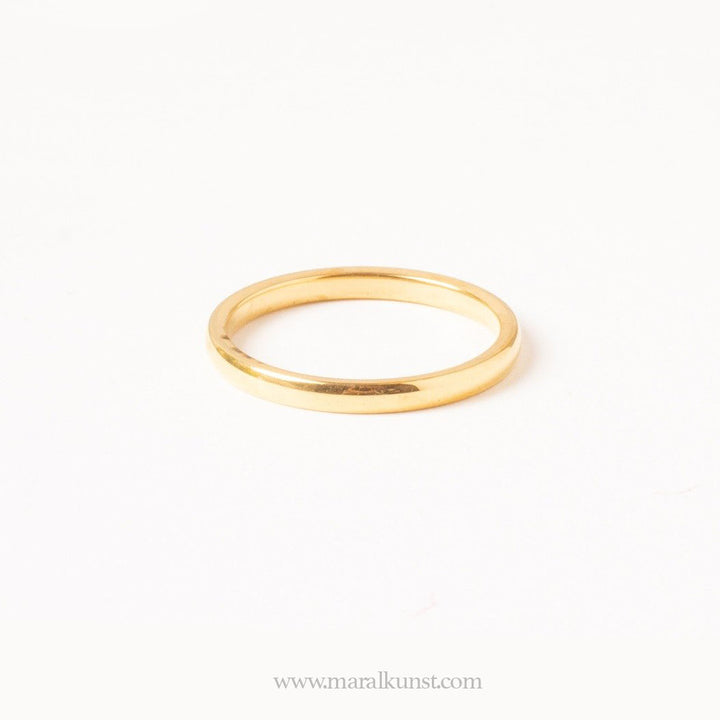 Maralkunst Stackable engaging Thin Band Ring