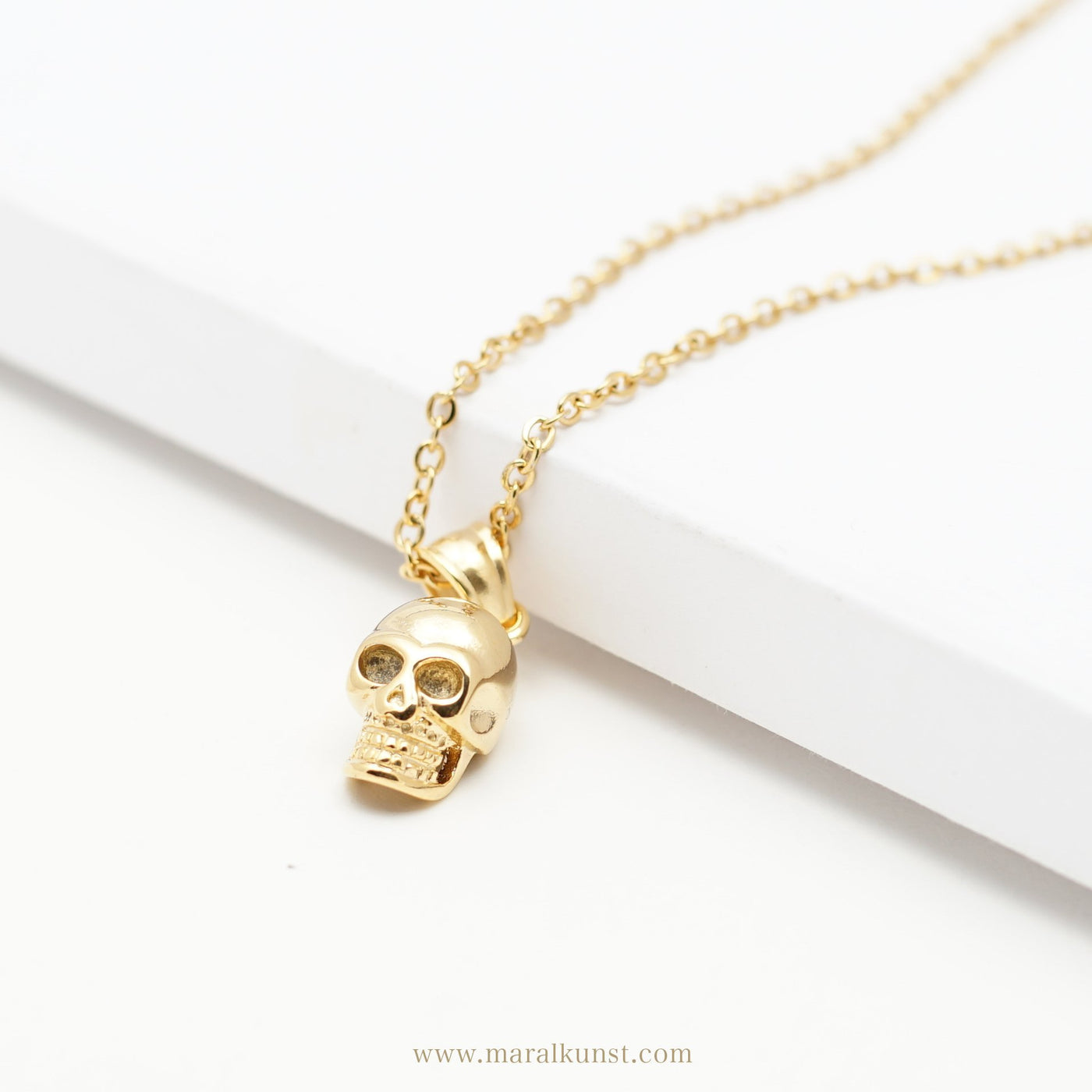 Delicate Human Skull Necklace - Maral Kunst Jewelry