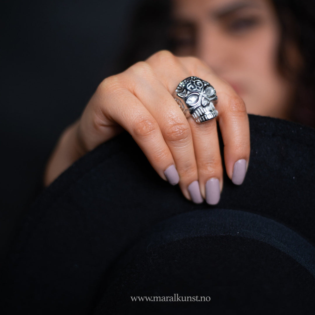 Skull Biker Ring - Maral Kunst Jewelry