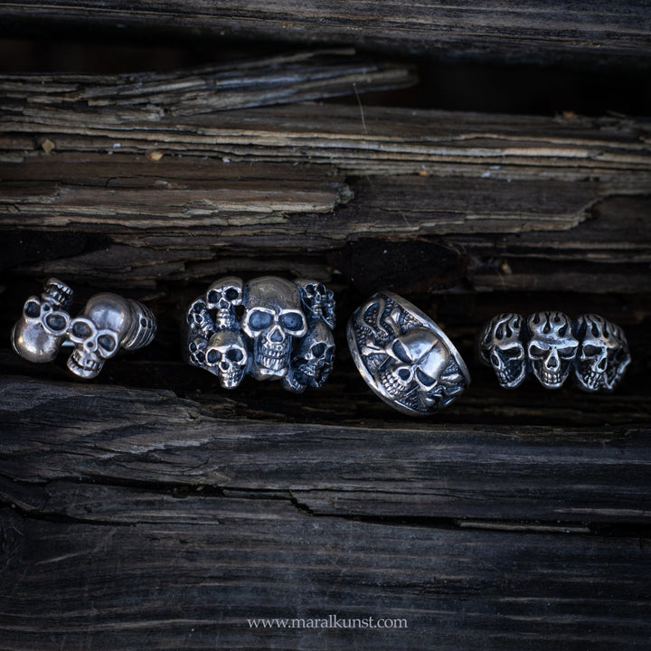 Many Skull Ring in Silver - Maral Kunst Jewelry