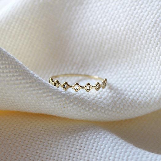 Square Ring in Yellow Gold - Maral Kunst Jewelry