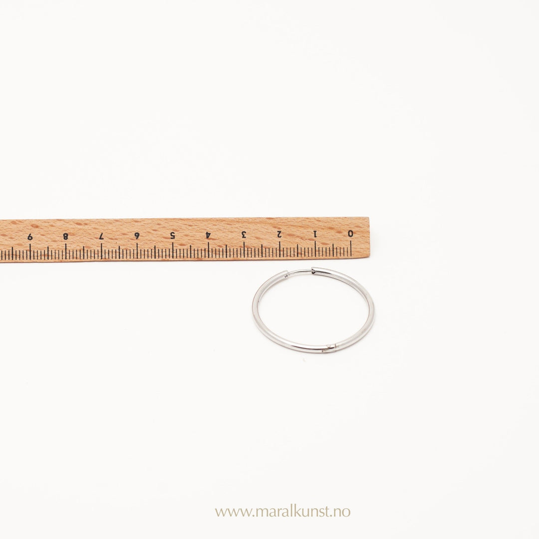 Dainty Hoop Earrings - Maral Kunst Jewelry