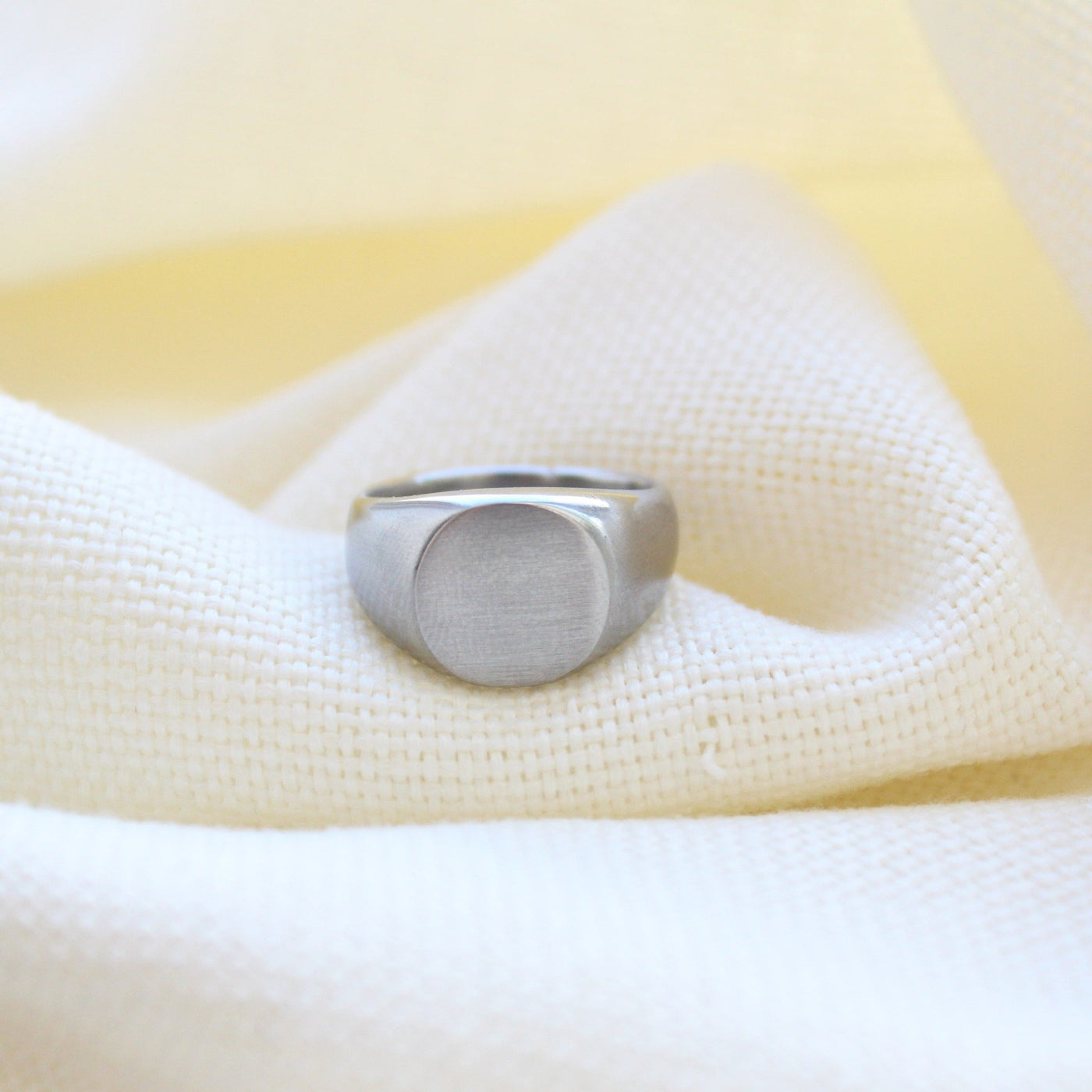 Matte Finish Wedding Ring - Maral Kunst Jewelry