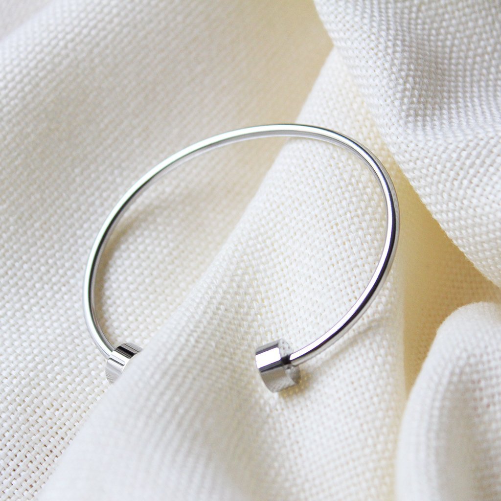 Minimalist Cuff Bracelet - Maral Kunst Jewelry