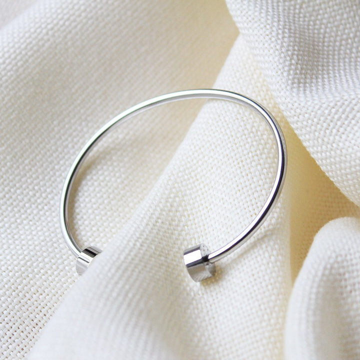 Minimalist Cuff Bracelet - Maral Kunst Jewelry