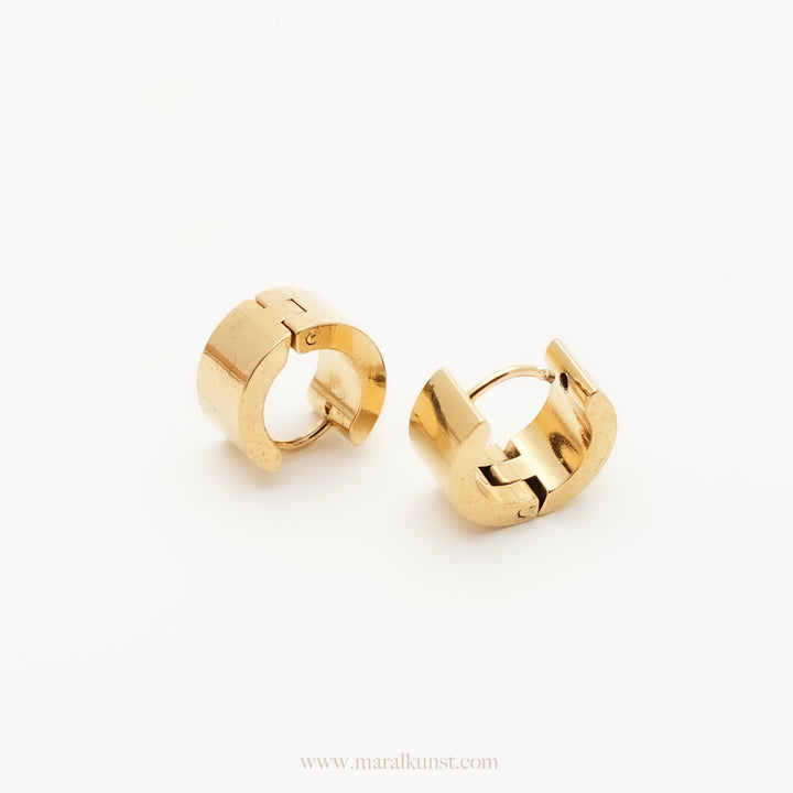 Thick Hoop Earrings in Gold - Maral Kunst Jewelry