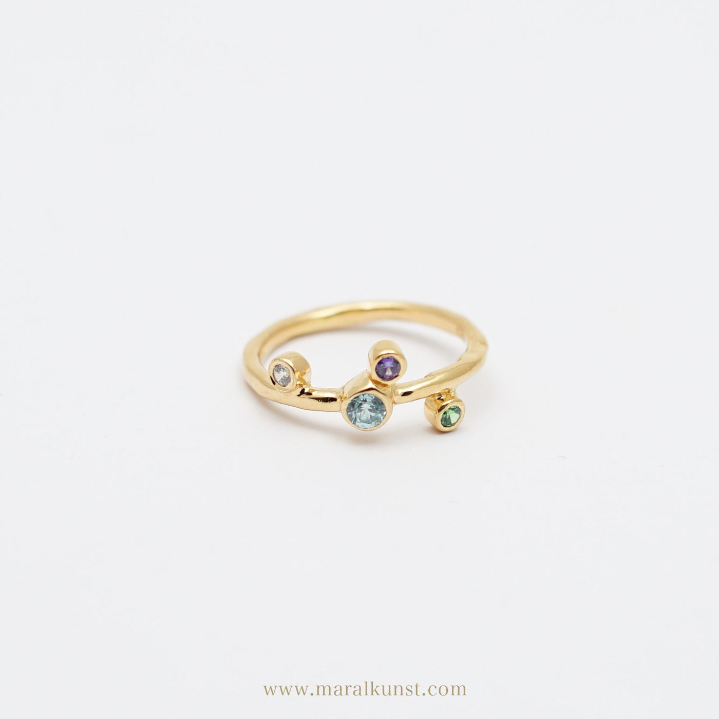 Minimalist Crystal Stack Ring in Gold - Maral Kunst Jewelry
