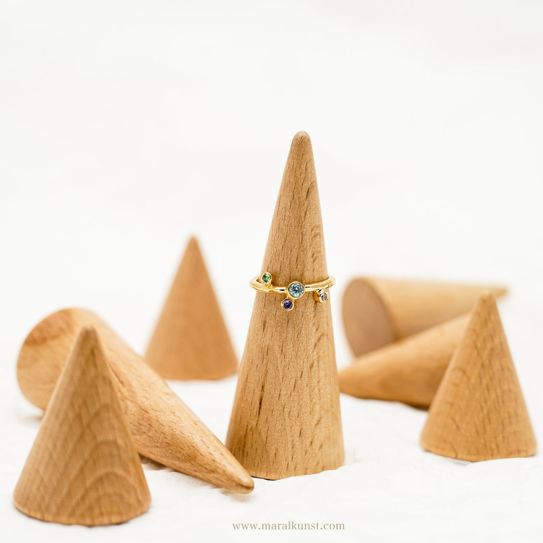 Minimalist Crystal Stack Ring in Gold - Maral Kunst Jewelry